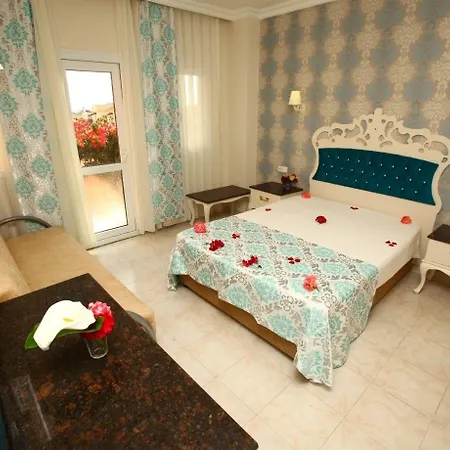 Hotel Turk 2*