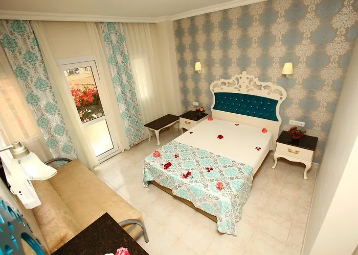 Turk Hotell 2*